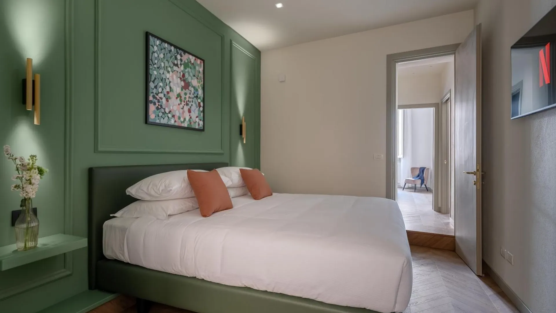 Flora Deluxe Apartment Florence 0*,  Italy