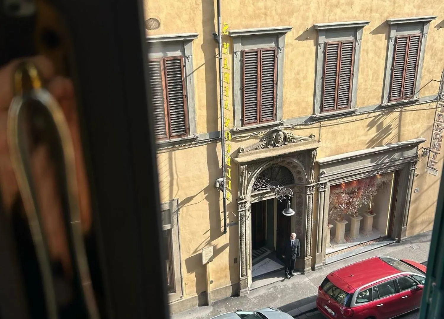 Flora Deluxe Apartment Florence Italy